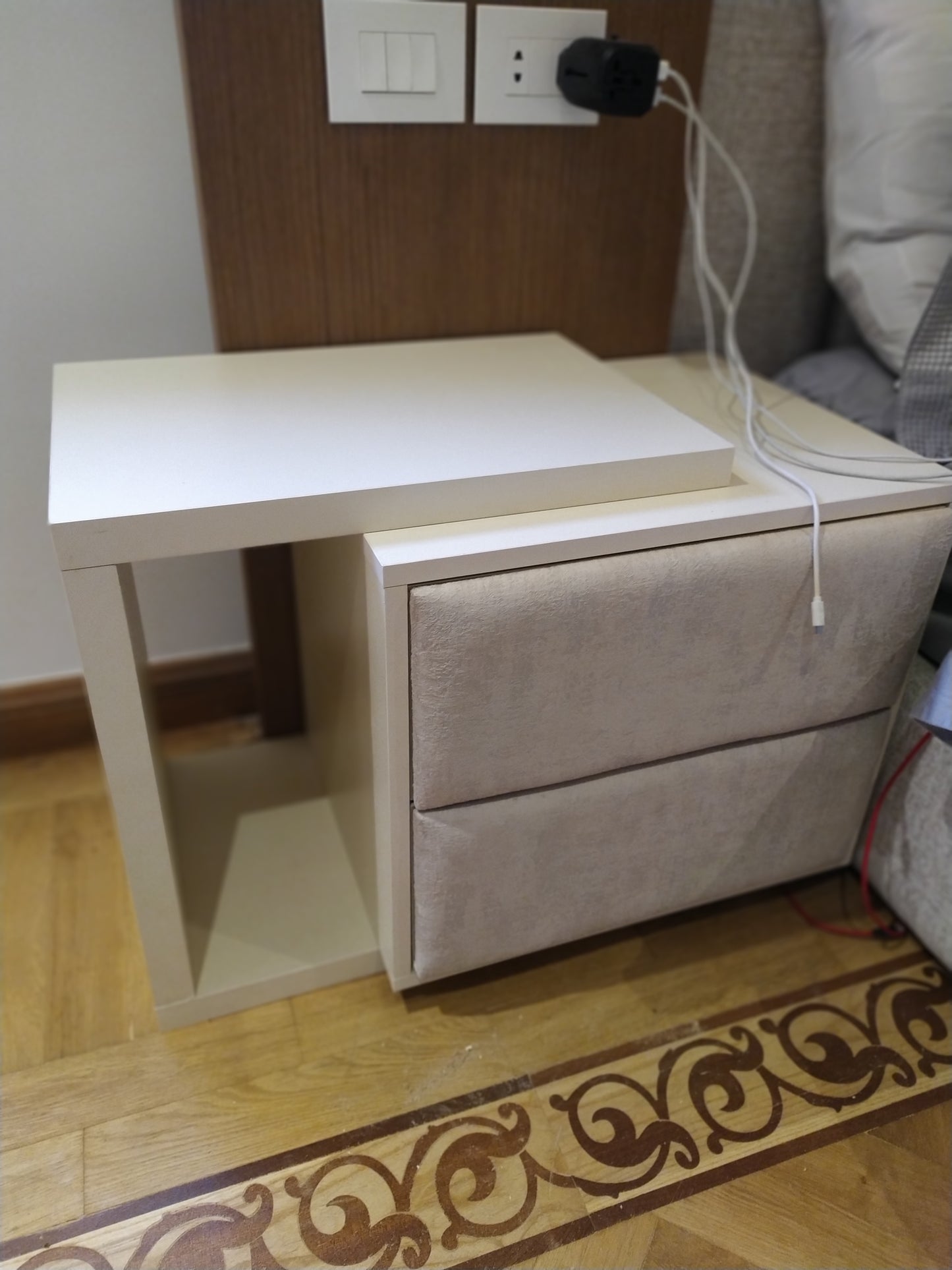 London commode