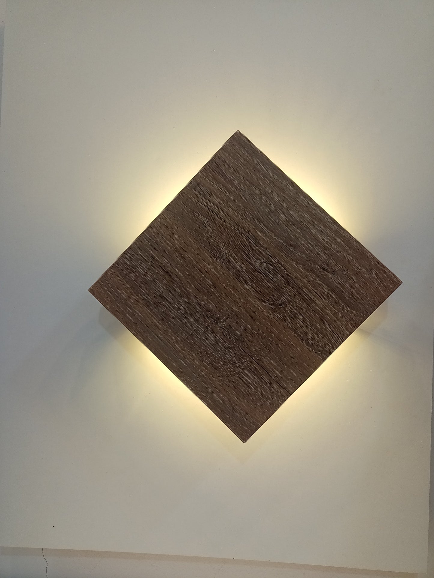 Barcelona walllamp